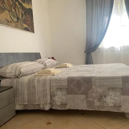 Guest House *